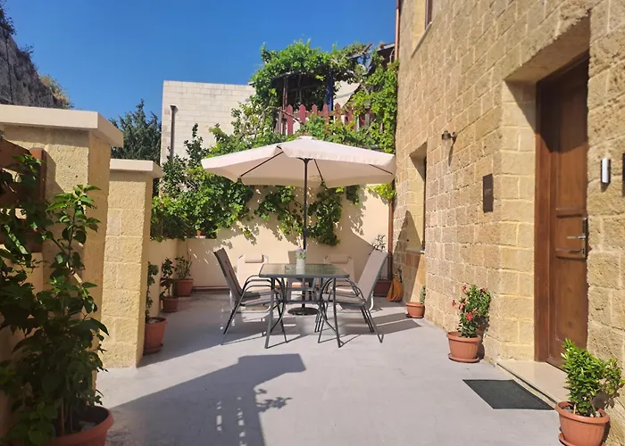 Eviona Althea アパート *